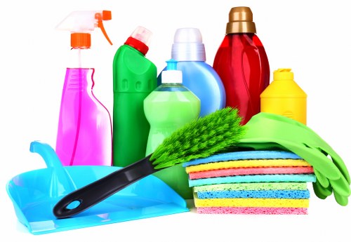 Local regular cleaning service for homes and businesses in Wisscottage