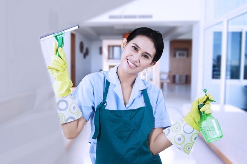 Clearance service handling access and parking in a Wisscottage street